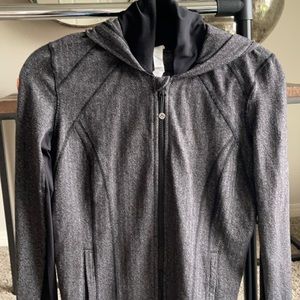 Lululemon black and white warmup jacket